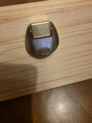 Scatola rettangolare in legno con coperchio