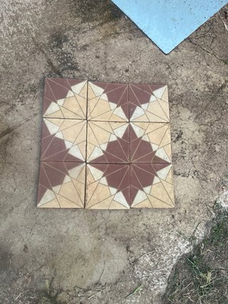 Baldosas hidráulicas antiguas  LIMPIAS DE CEMENTO