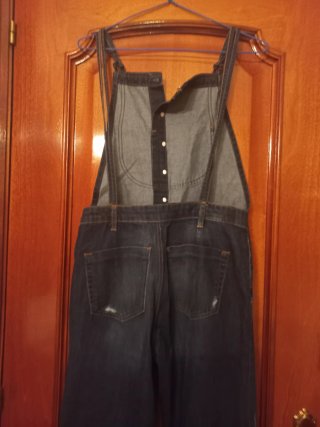 Mono vaquero de tirantes