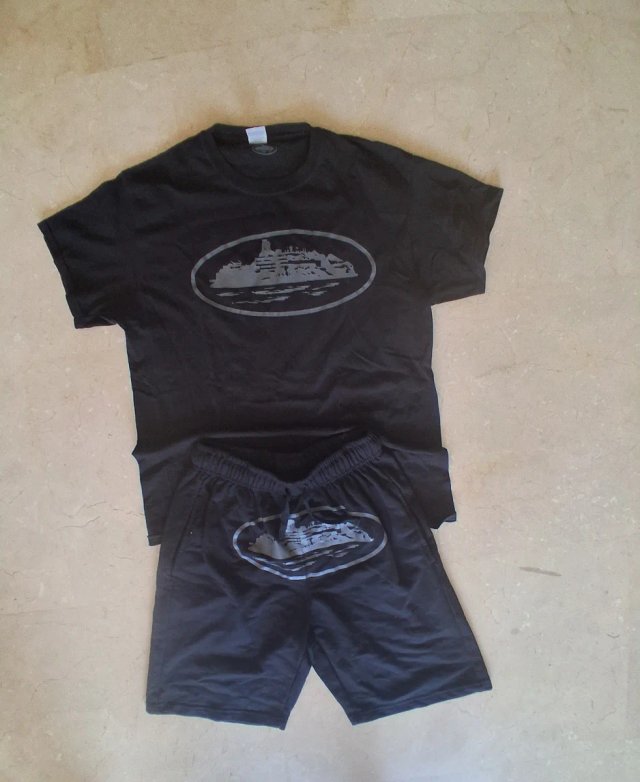 Conjunto Corteiz Negro Camiseta y Pantalón C