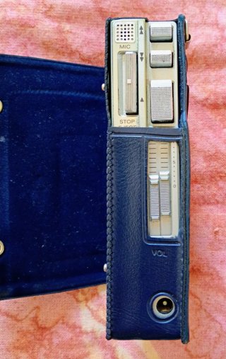 Sony Walkman TPS-L2 Azul con funda