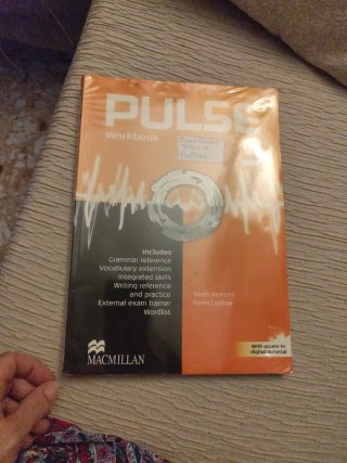 PULSE 3 Wb Pk Cast