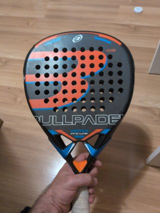 Pádel Bullpadel Vertex Pro Line 38