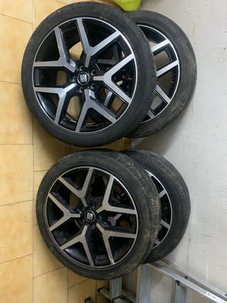 Llantas Seat 215/45R18 89V