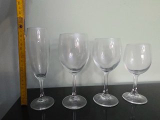 Juego de 48 copas de cristal
