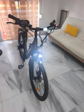 Bicicleta Eléctrica Hillmilles (Como Nueva)