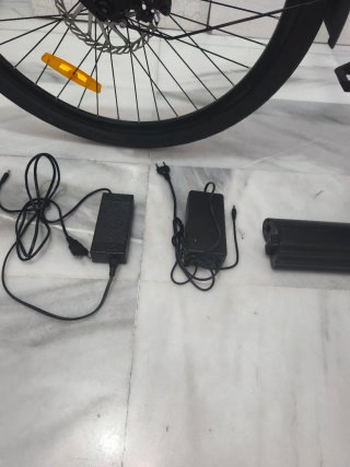 Bicicleta Eléctrica Hillmilles (Como Nueva)