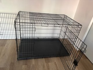 Jaula para perro negra