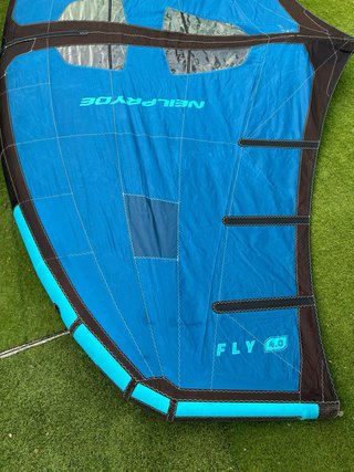 Neil Pryde Fly 4m