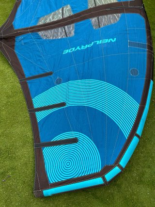 Neil Pryde Fly 4m