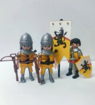Caballeros medievales de playmobil