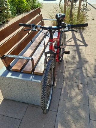 Bicicleta Montaña Roja Full Suspension
