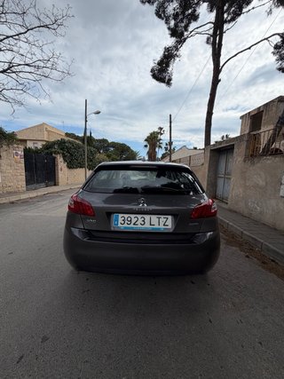 Peugeot 308 2016