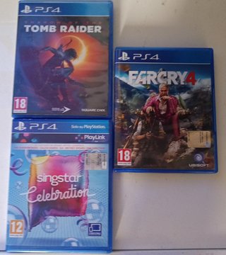 PlayStation 4 Pro 1TB + 3 Joypad + Giochi