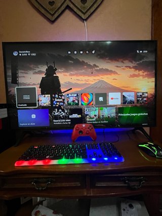 Xbox One S + 2 Mandos (Rojo y Blanco)