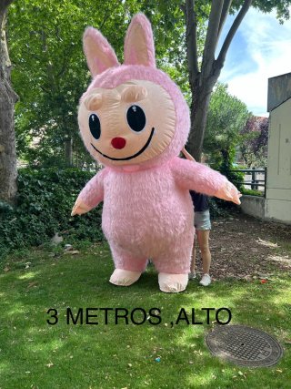 Disfraz Labubu inflable 3 metros