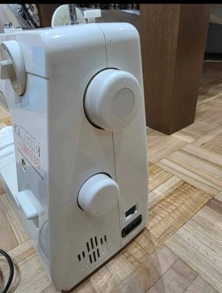 Máquina de coser Singer poco uso