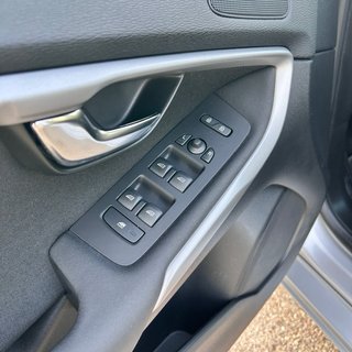 Volvo V40 2013
