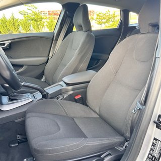 Volvo V40 2013