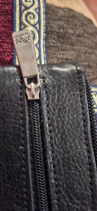 Cartera Loewe Negra Cremalleras