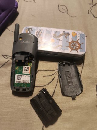Móvil Alcatel Vintage Años 90