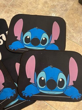 Alfombrillas de coche del Stitch
