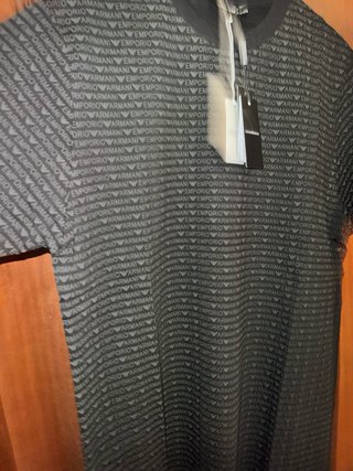 Camiseta Emporio Armani Negra lo compre a 55€