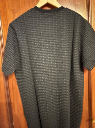 Camiseta Emporio Armani Negra lo compre a 55€