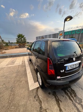 Lancia Musa 2004