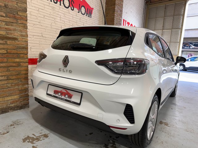 Renault Clio 1.5DCI EVOLUTION 2025 NUEVO ESTRENAR