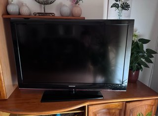TV Samsung LE46B530P7W + Amazon Fire Stick