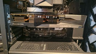 Gpu Gigabyte AMD rx7600 8gb