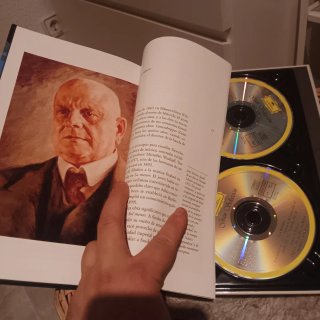 Libro + 2 CDs Deutsche Grammophon Clásica