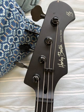 Bajo Eléctrico Harley Benton MB4 Negro