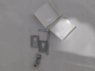 Mueble de lavabo blanco a estrenar