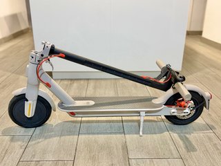 Patinete Eléctrico Xiaomi Mi Scooter 3