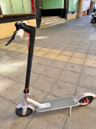 Patinete Eléctrico Xiaomi Mi Scooter 3