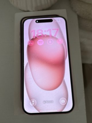 iPhone 15 Rosa
