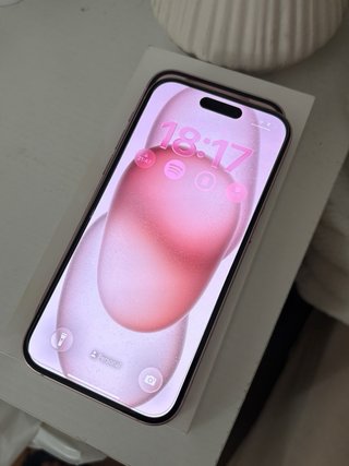 iPhone 15 Rosa