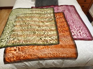 Lote 3 pañuelos estampados