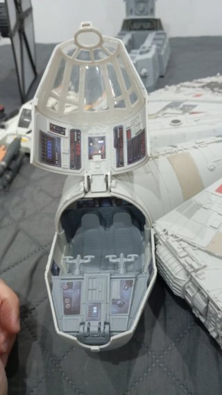 Naves y Figuras Star Wars. Solo en persona. Cádiz