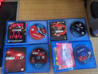 Lote 4 Juegos PS4: FIFA 20, 18, 19 y NBA 2K17
