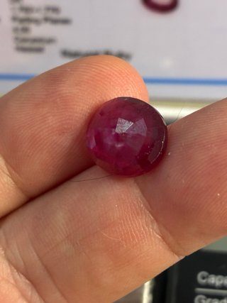 Rubí Natural Mozambique 6.10 Ct KGGL