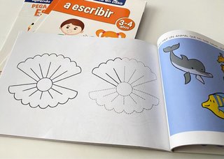 Lote de cuadernos con actividades para niños 3/5