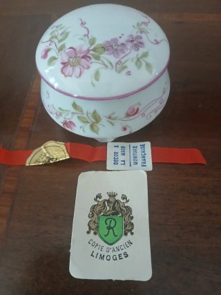 Portagioie Limoges France con cartellino