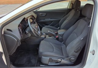 SEAT Leon DSG 1.6 tdi 105cv libro completo sellado