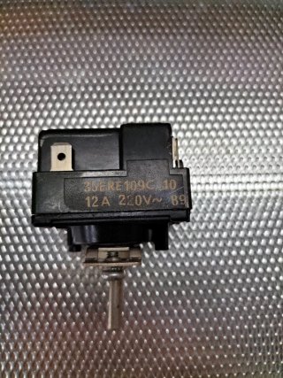 Conmutador rotativo