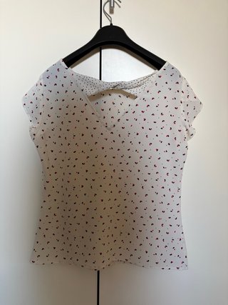 Top Mango fantasia cuoricini taglia M