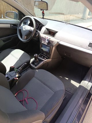 Opel Astra 2006