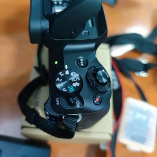 Cámara Canon EOS M50 Mark II + Accesorios.